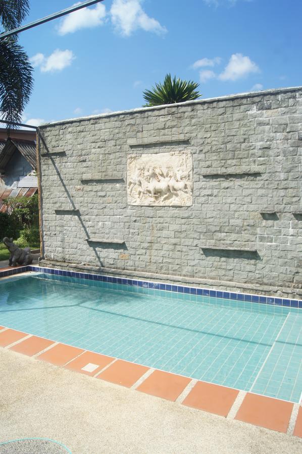 R.T. Hotel Khao Lak Esterno foto